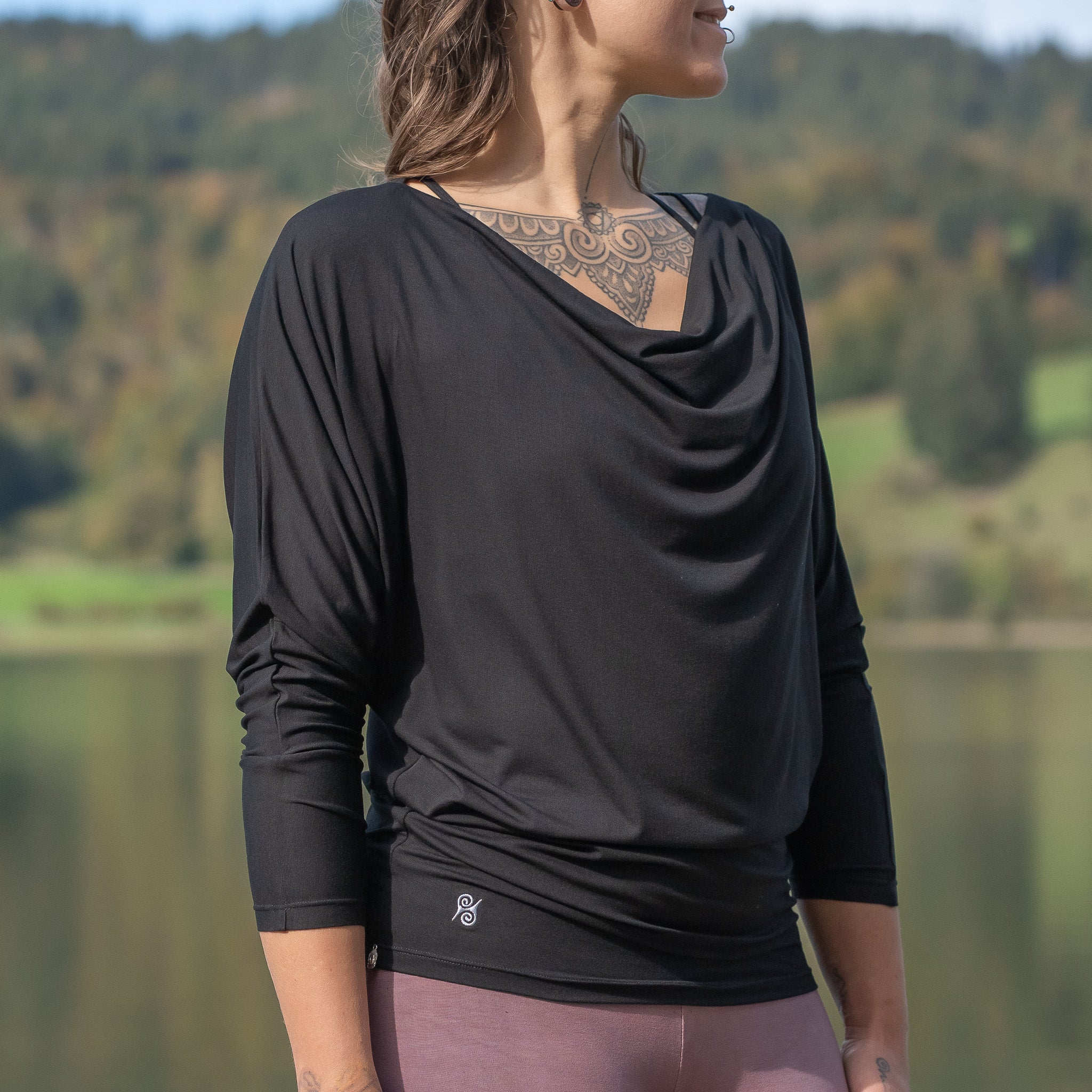 Yoga Shirt Women made of Bamboo Mix - Waterfall Top long Black NEW