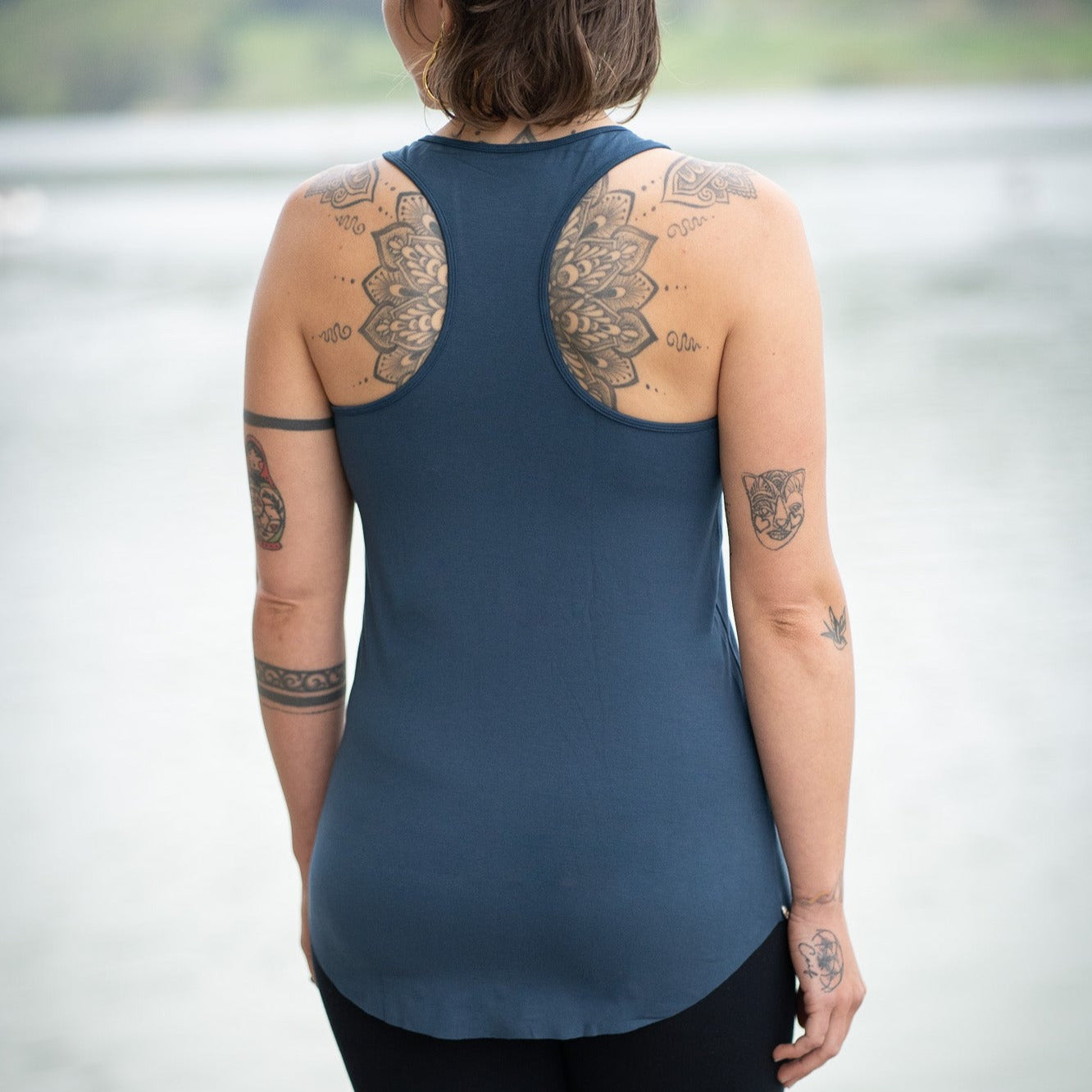 Yoga Shirt Damen aus Bambus Faser - Klassik Top Indigo
