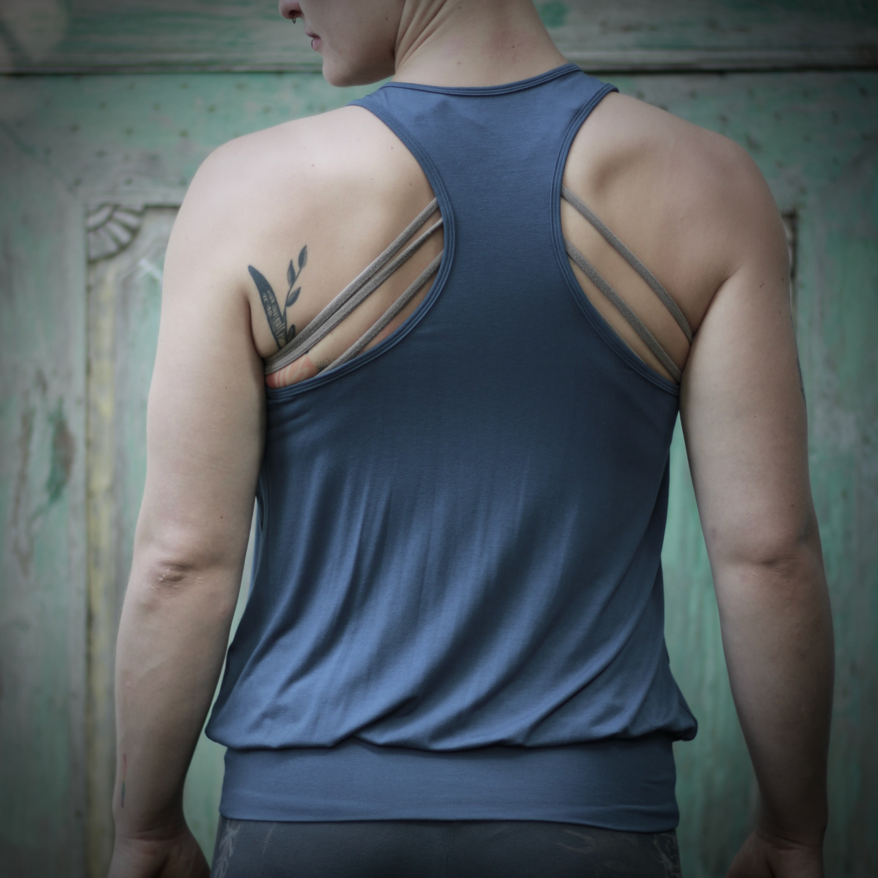 Yoga Top Damen aus Bambus Faser - Cute Shirt Indigo