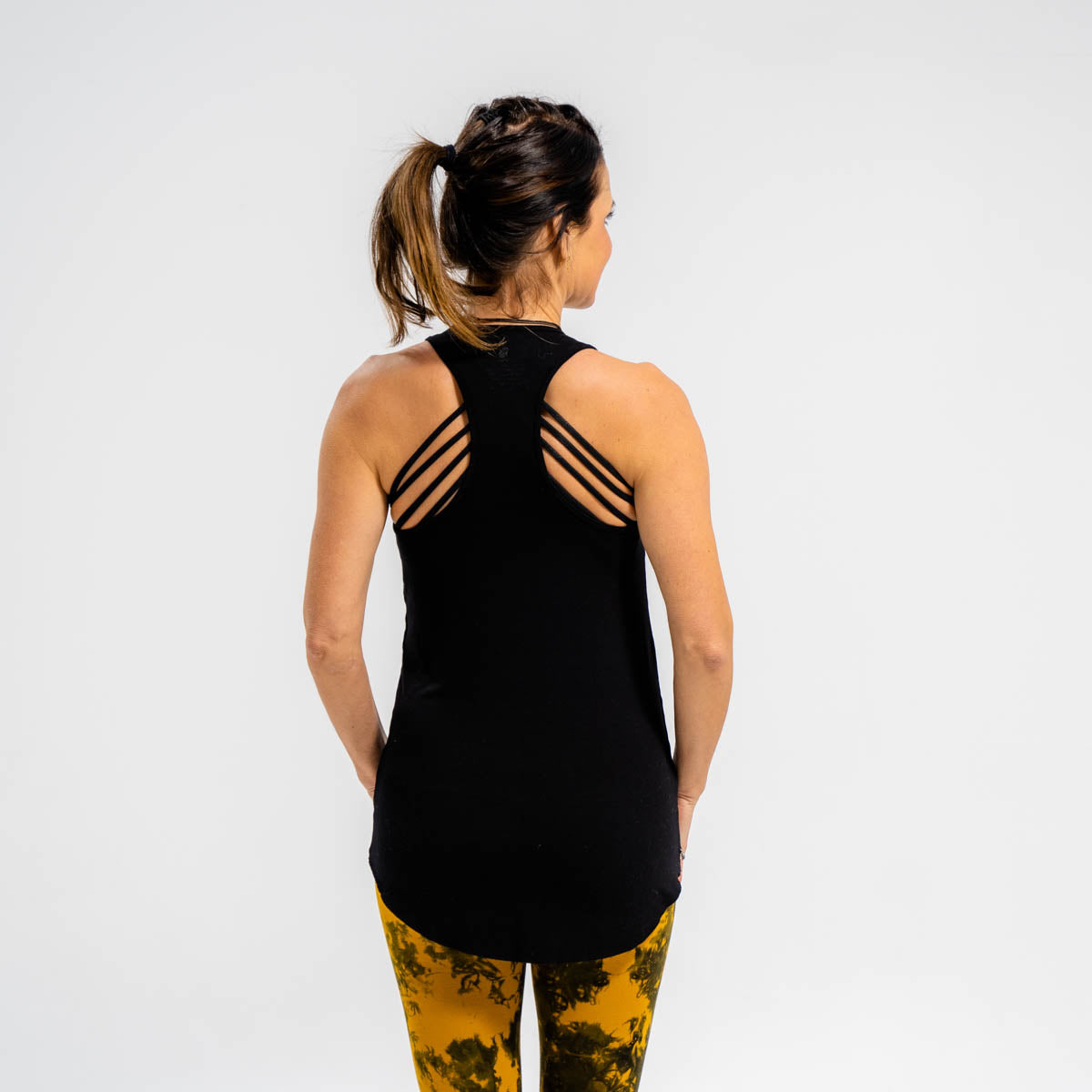 Yoga Shirt Damen aus Bambus Faser - Klassik Top Schwarz