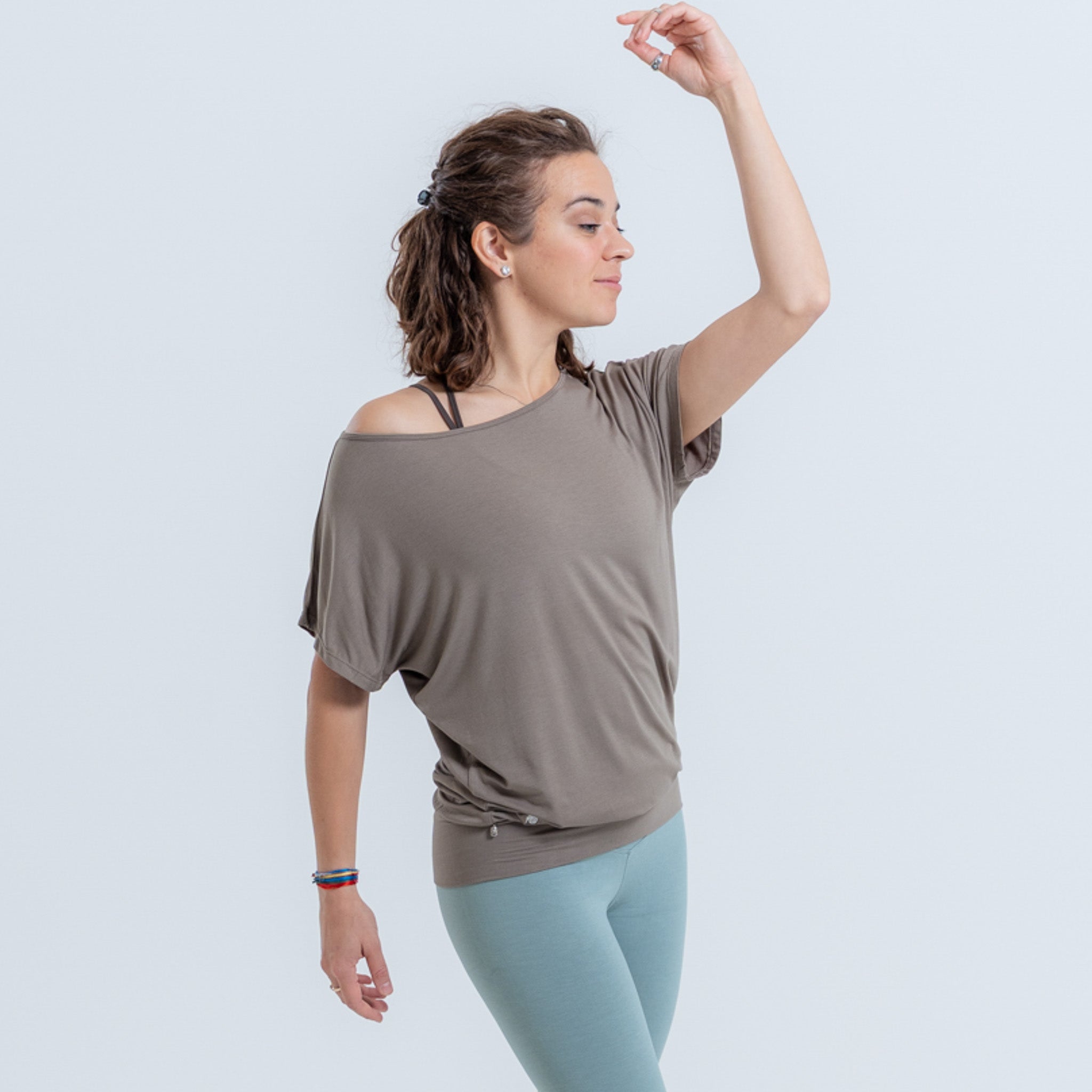 Yoga Shirt Beige