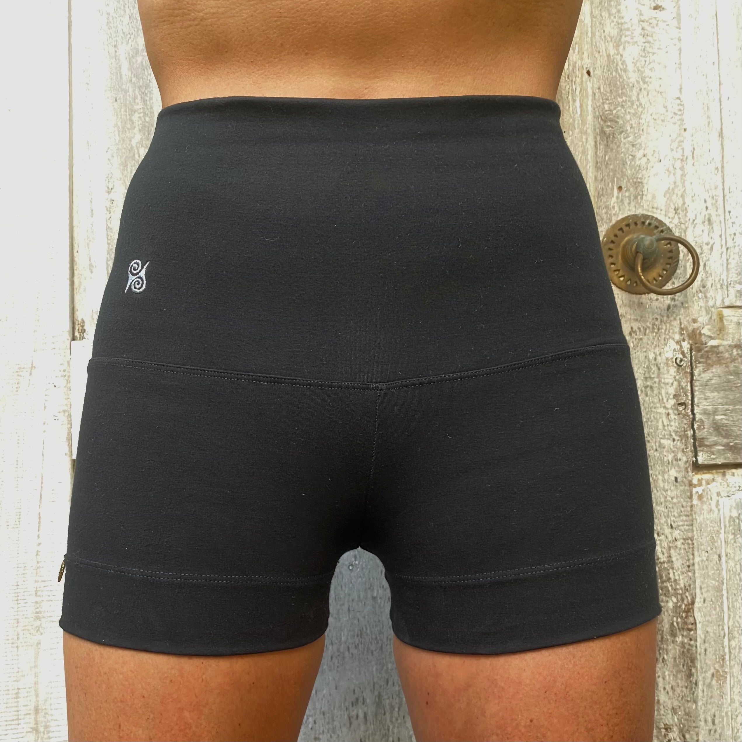 Short Pants Schwarz